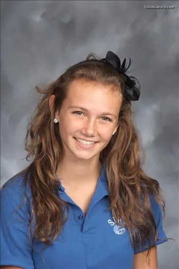 Andi Matichak photo 4 of 54