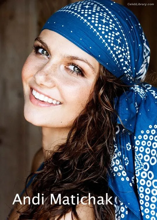 Andi Matichak photo 23 of 54