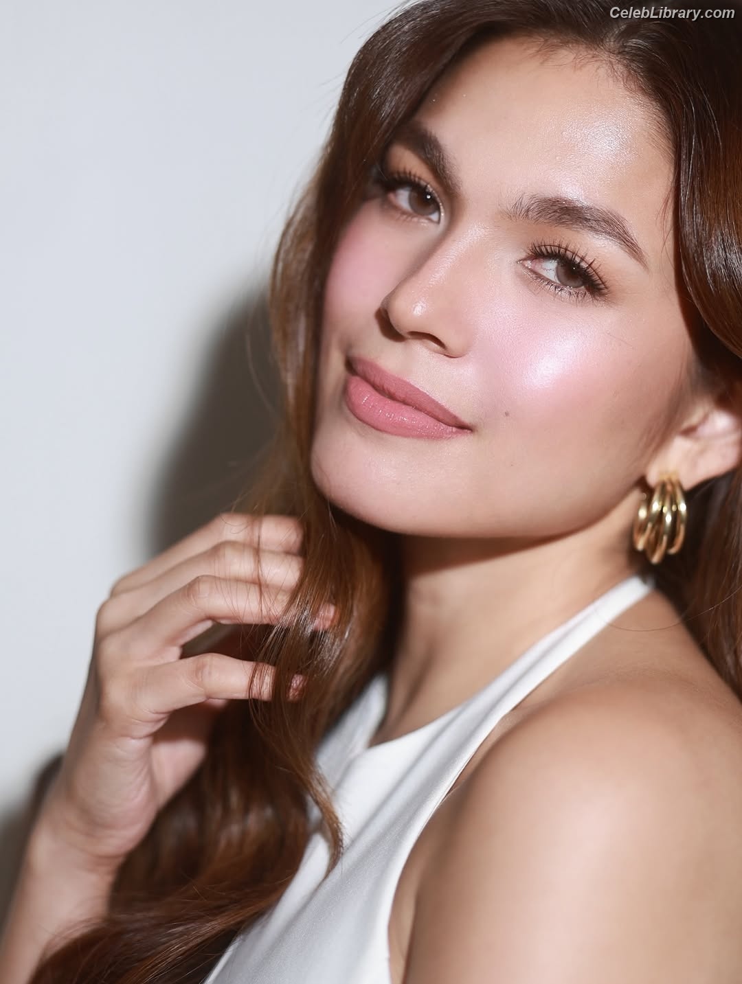 Andrea Torres photo 15 of 22