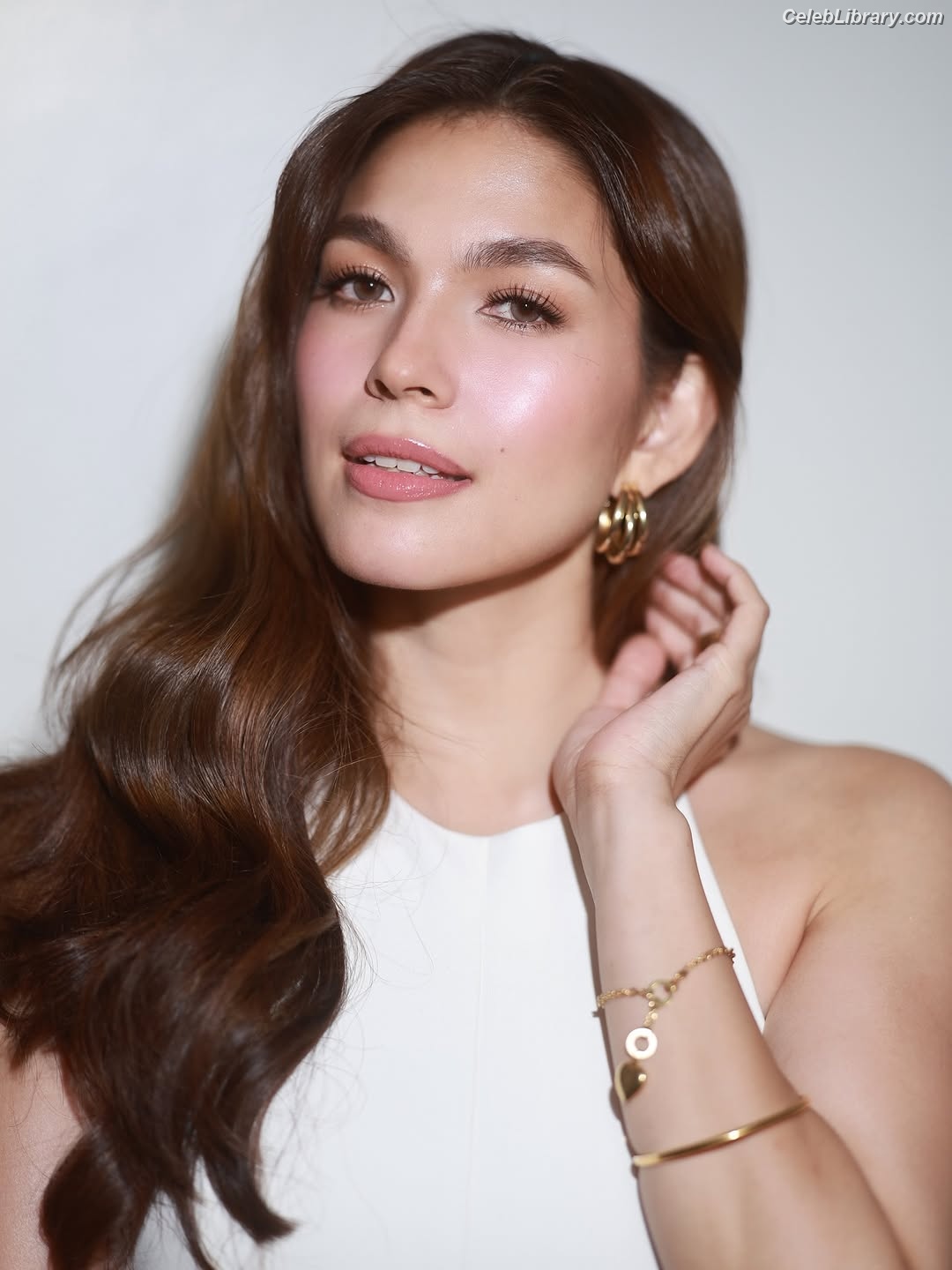 Andrea Torres photo 17 of 22
