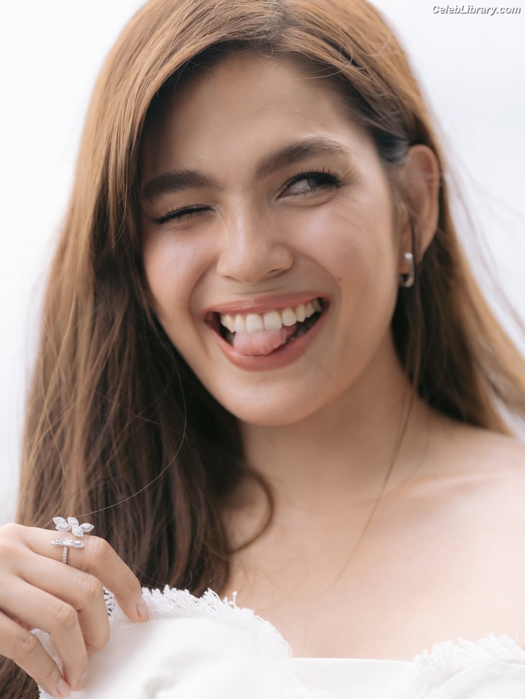 Andrea Torres photo 18 of 22