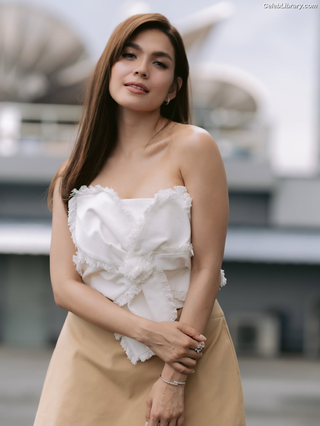 Andrea Torres photo 19 of 22