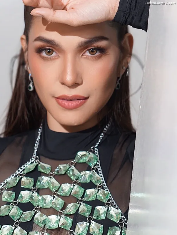Andrea Torres photo 20 of 22