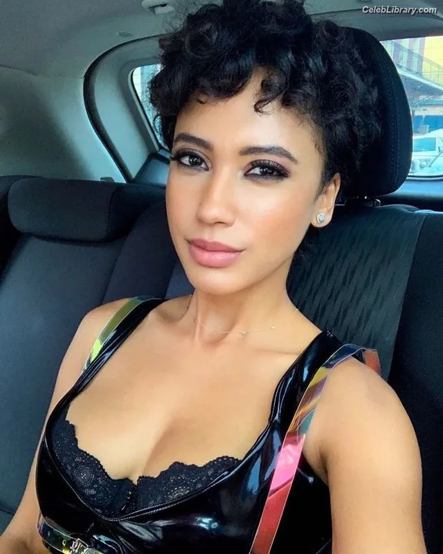 Andy Allo photo 7 of 10