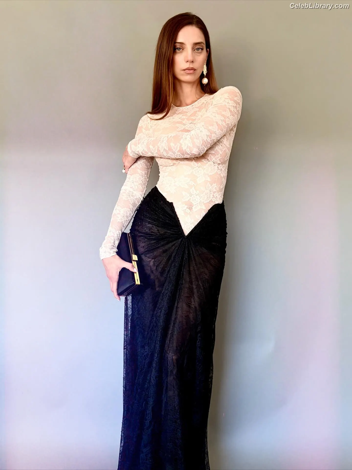 Angela Sarafyan photo 3 of 28