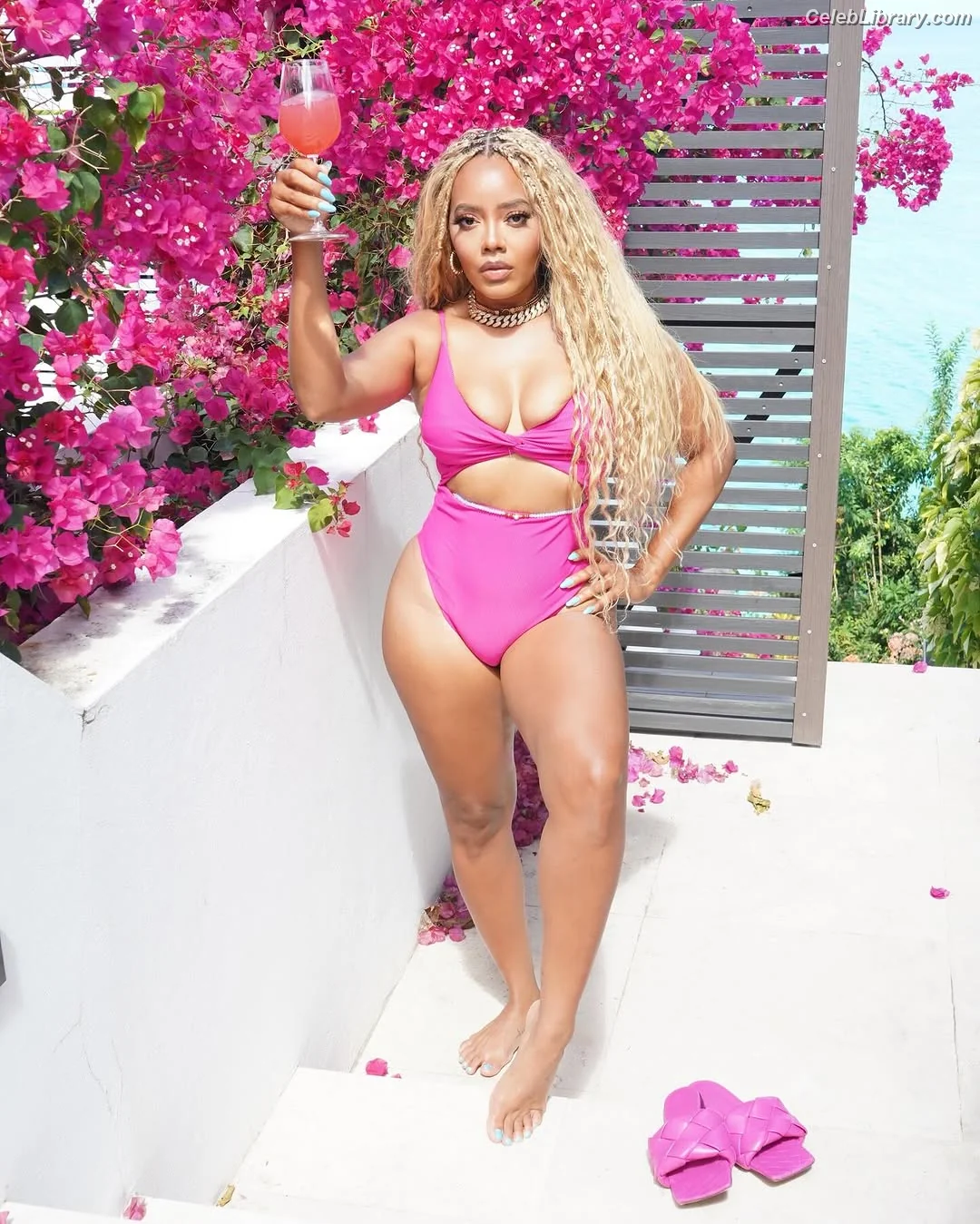 Angela Simmons photo 23 of 678