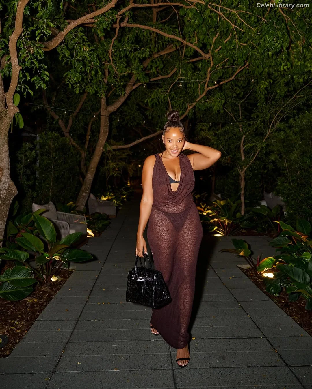 Angela Simmons photo 4 of 678
