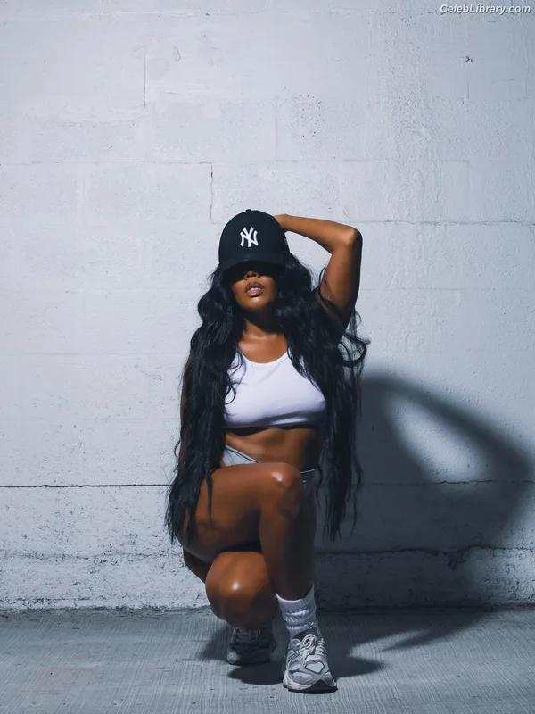Angela Simmons photo 1 of 679