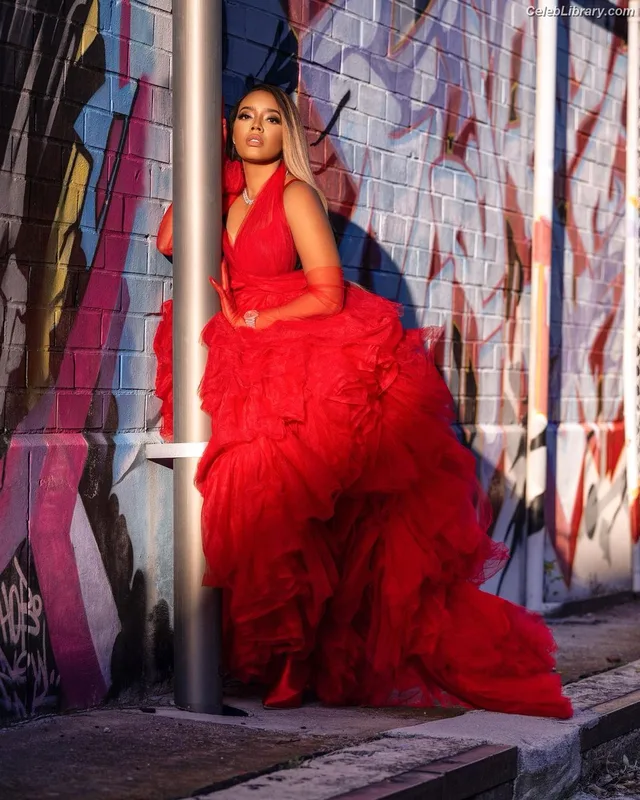 Angela Simmons photo 1 of 679