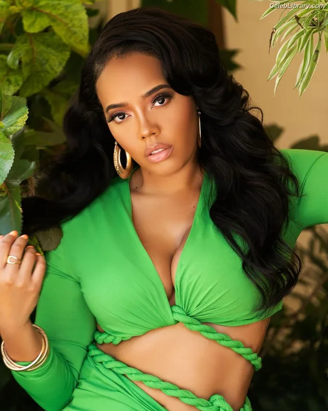 Angela Simmons photo 11 of 679