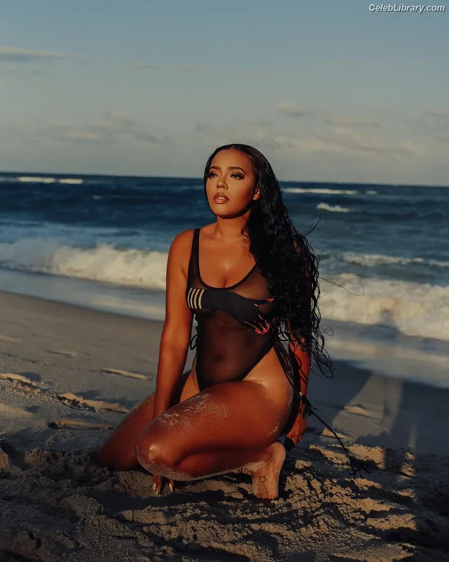 Angela Simmons photo 22 of 679