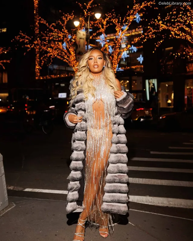 Angela Simmons photo 24 of 679