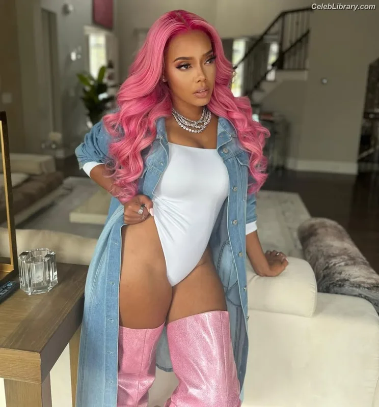 Angela Simmons photo 24 of 679
