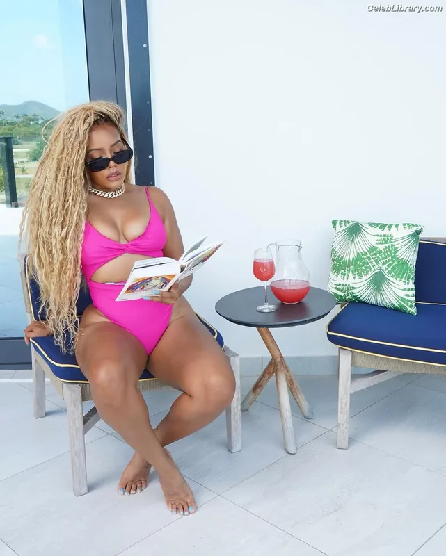 Angela Simmons photo 13 of 679