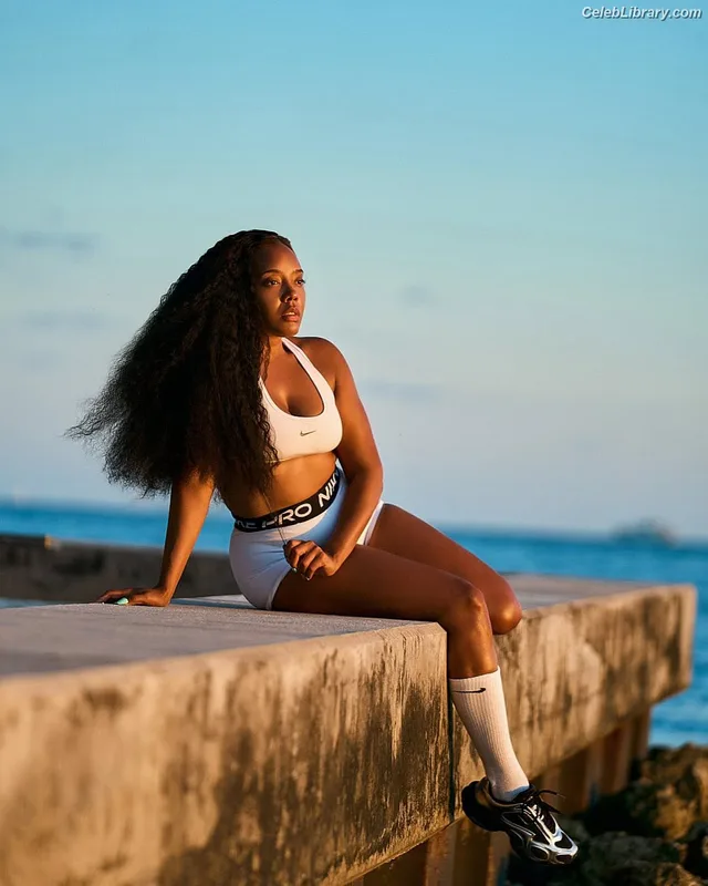 Angela Simmons photo 14 of 679