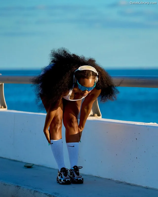 Angela Simmons photo 20 of 679