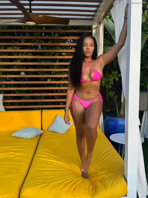 Angela Simmons photo 20 of 679