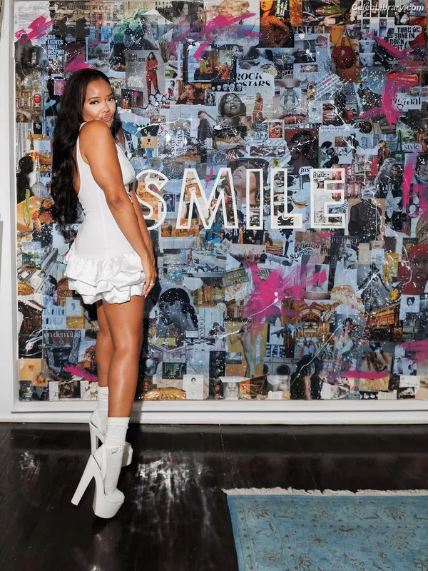 Angela Simmons photo 2 of 679
