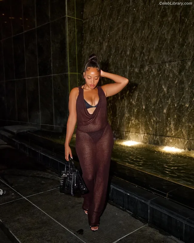 Angela Simmons photo 8 of 679