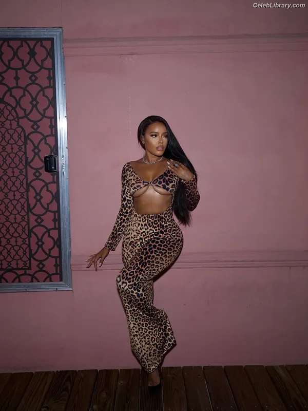 Angela Simmons photo 23 of 679
