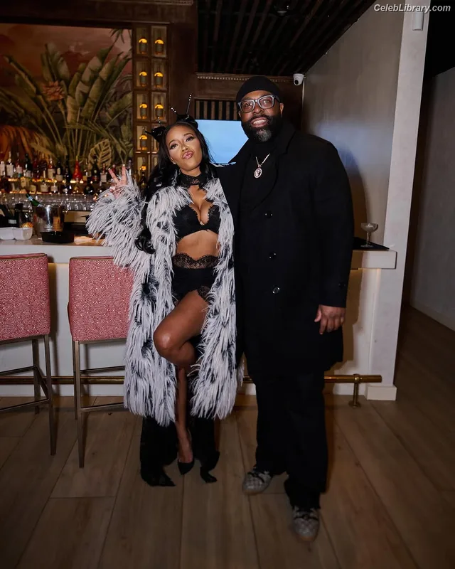 Angela Simmons photo 8 of 679