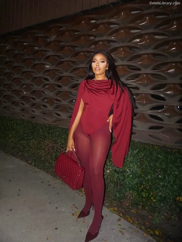 Angela Simmons photo 17 of 679