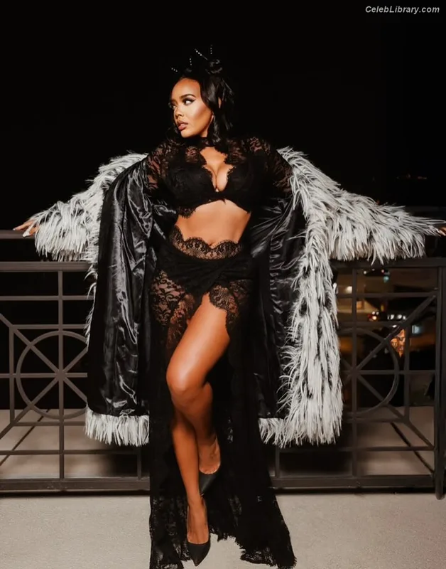 Angela Simmons photo 2 of 679