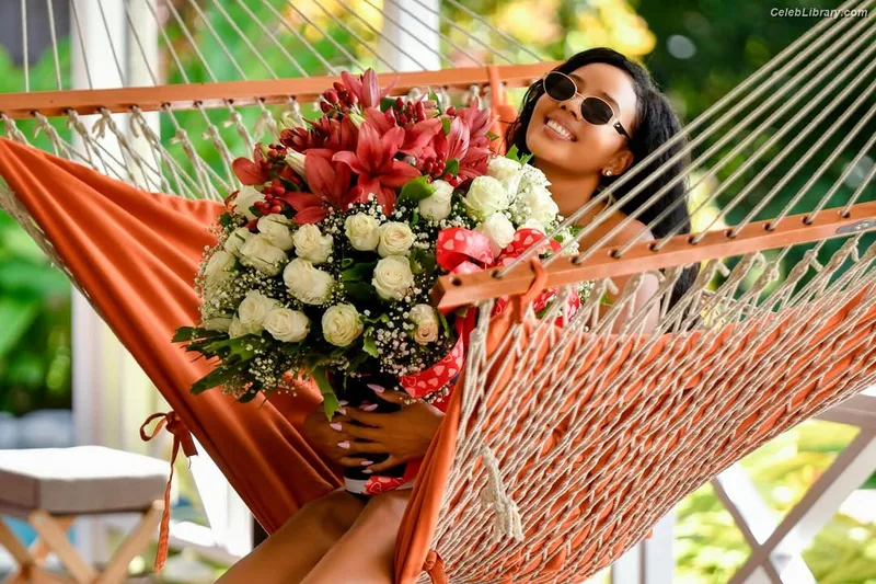 Angela Simmons photo 5 of 679