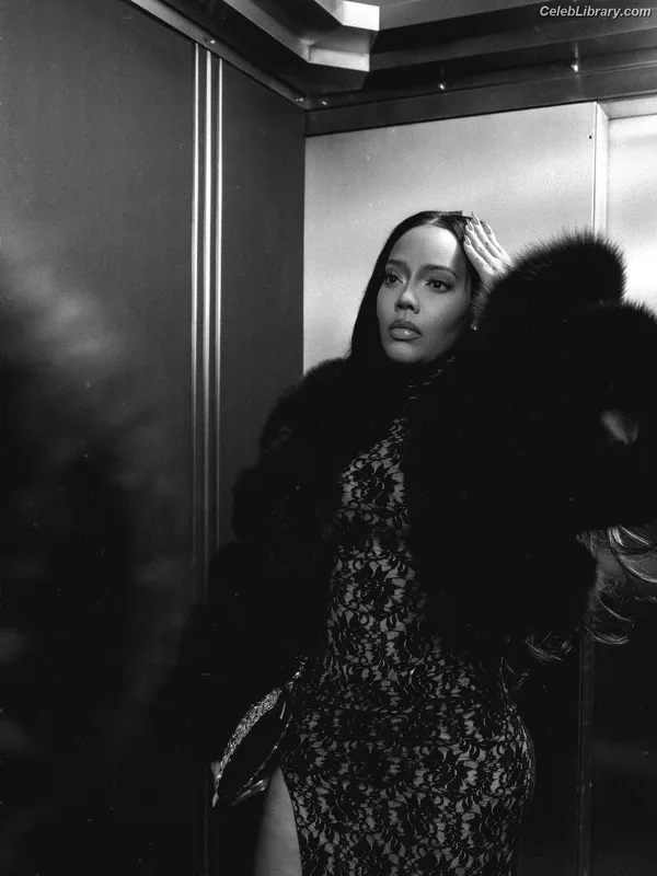 Angela Simmons photo 11 of 679
