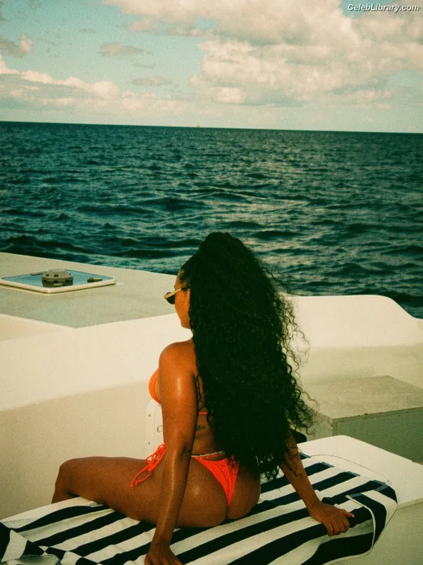 Angela Simmons photo 20 of 679