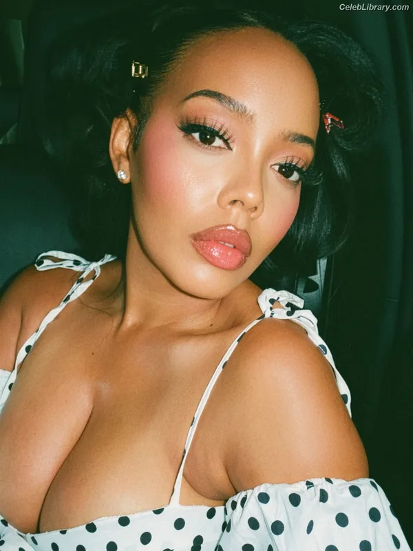 Angela Simmons photo 23 of 679