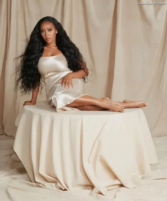 Angela Simmons photo 4 of 679
