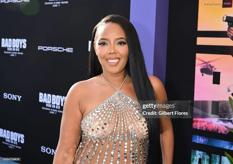 Angela Simmons photo 24 of 679