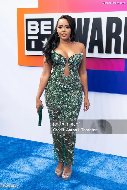 Angela Simmons photo 7 of 679