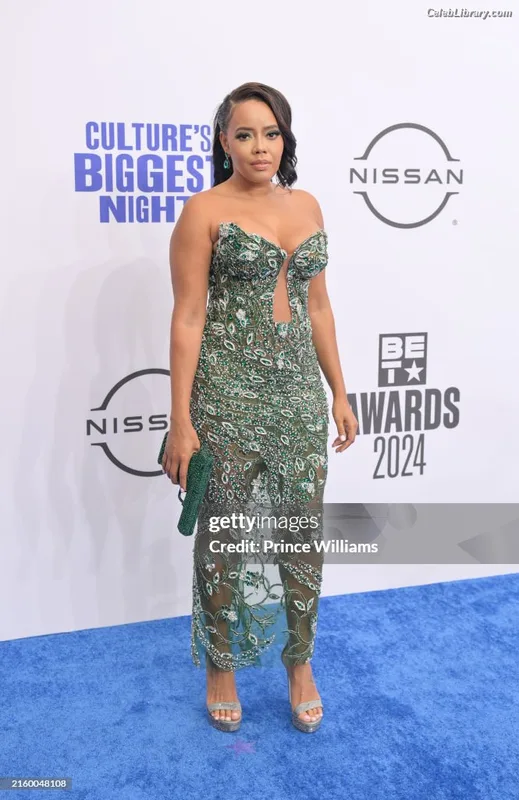 Angela Simmons photo 10 of 679