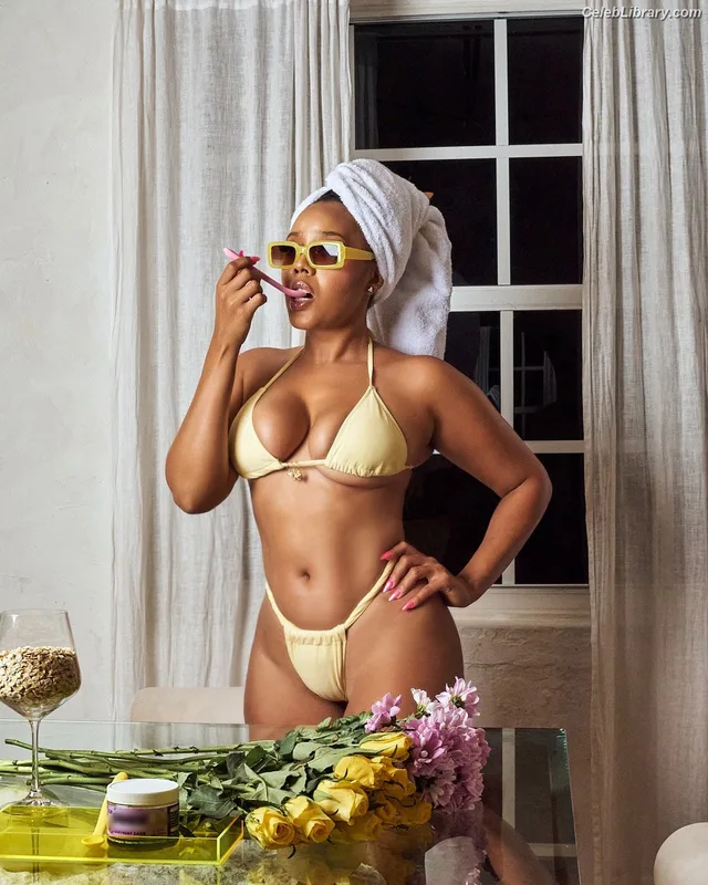 Angela Simmons photo 1 of 679
