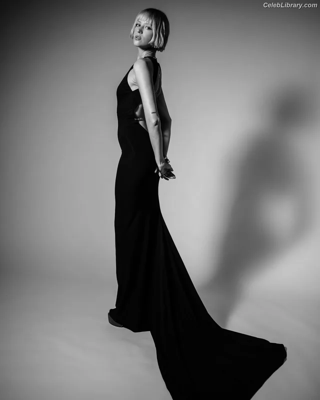 Angèle Van Laeken photo 5 of 236