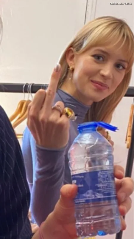 Angèle Van Laeken photo 14 of 236