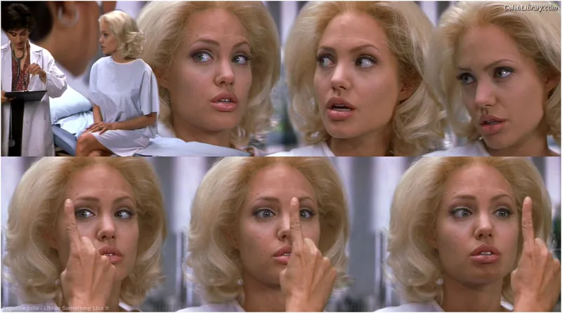 Angelina Jolie photo 5 of 611