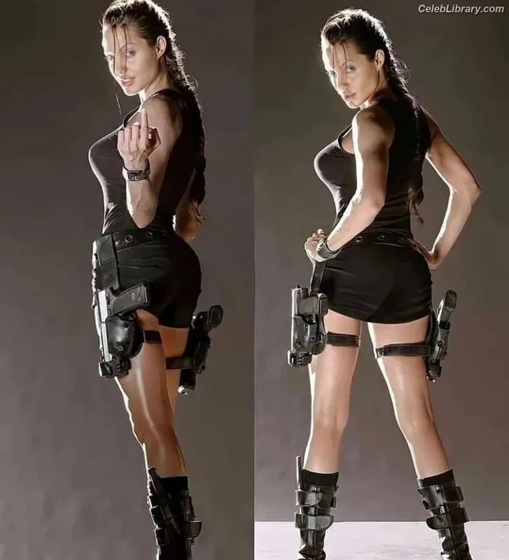 Angelina Jolie photo 7 of 611
