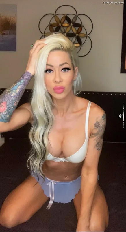 Angelina Love photo 14 of 276