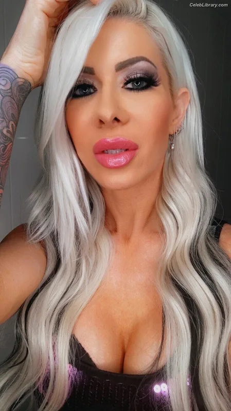 Angelina Love photo 18 of 276