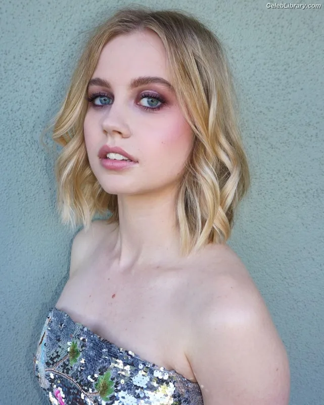 Angourie Rice photo 4 of 317
