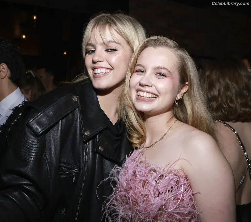 Angourie Rice photo 19 of 317