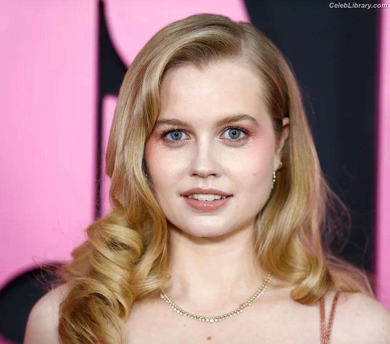 Angourie Rice photo 4 of 317