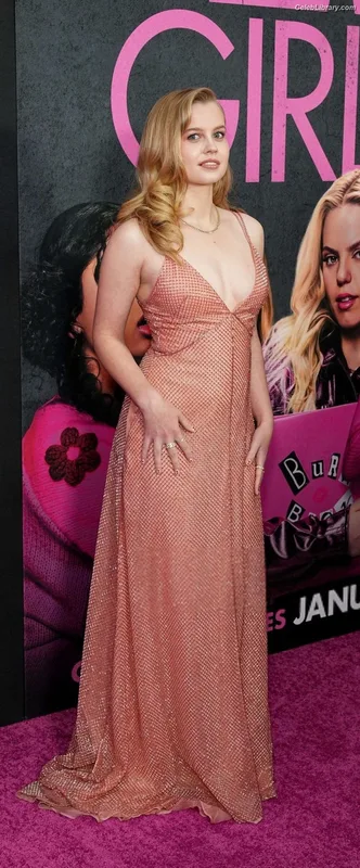 Angourie Rice photo 12 of 317