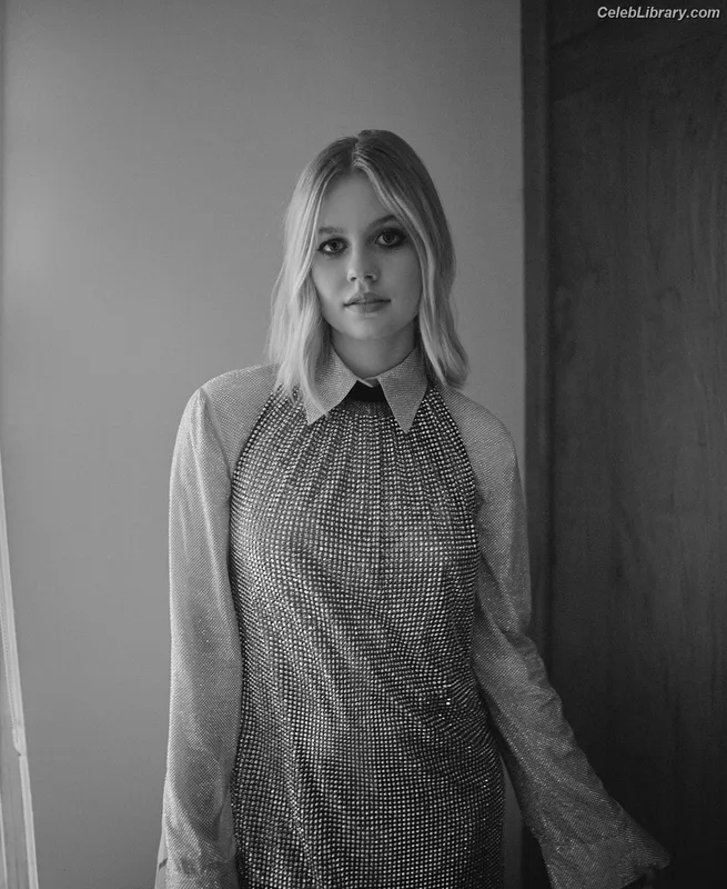 Angourie Rice photo 19 of 317