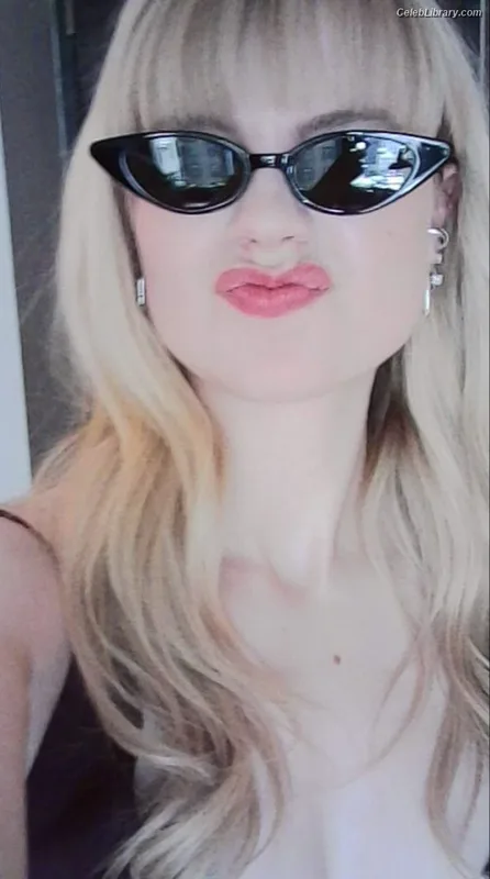 Angourie Rice photo 24 of 317