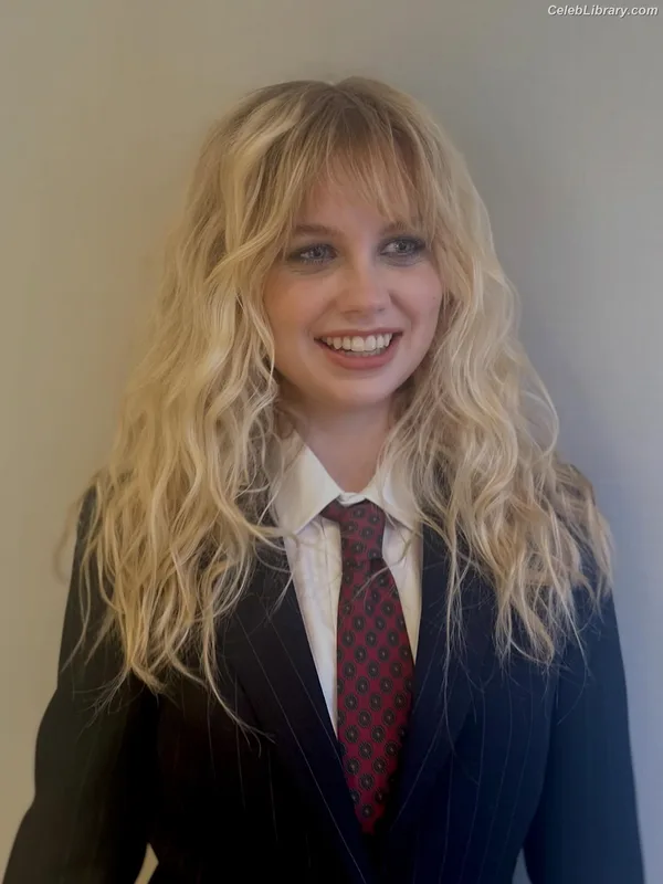 Angourie Rice photo 11 of 317