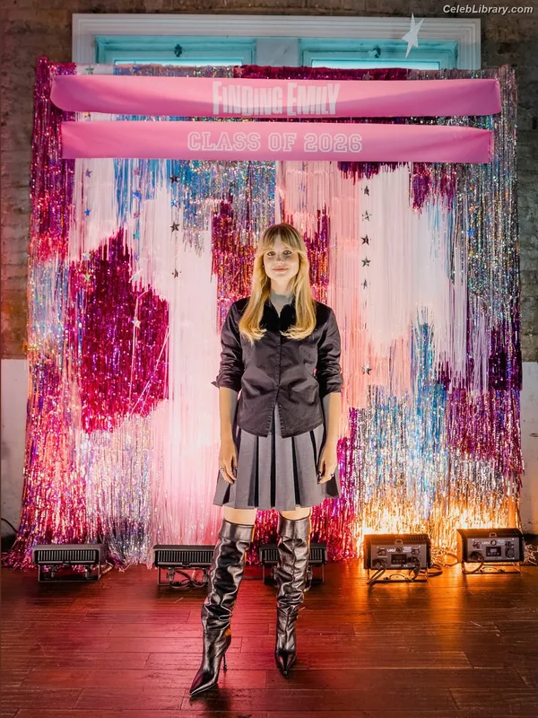 Angourie Rice photo 15 of 317